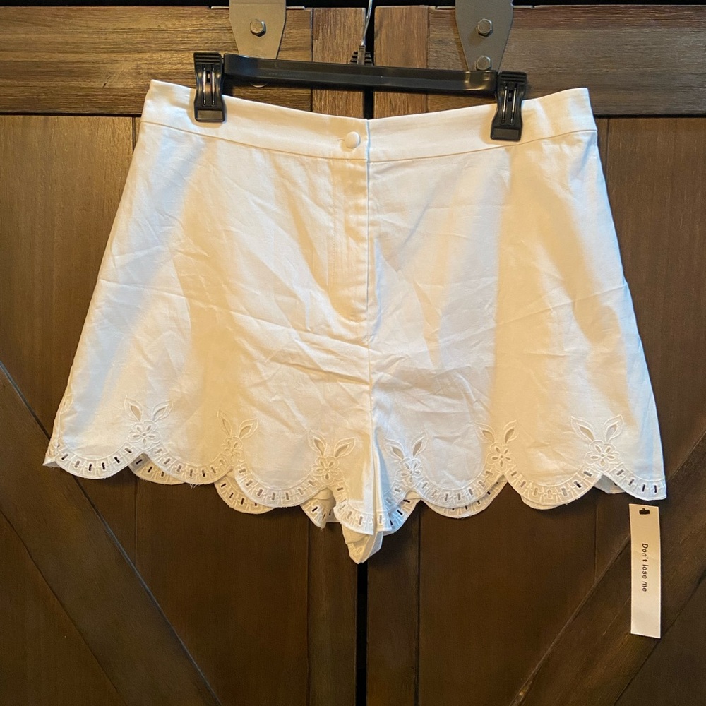 Reformation Valentine Short - Picture 4 of 6